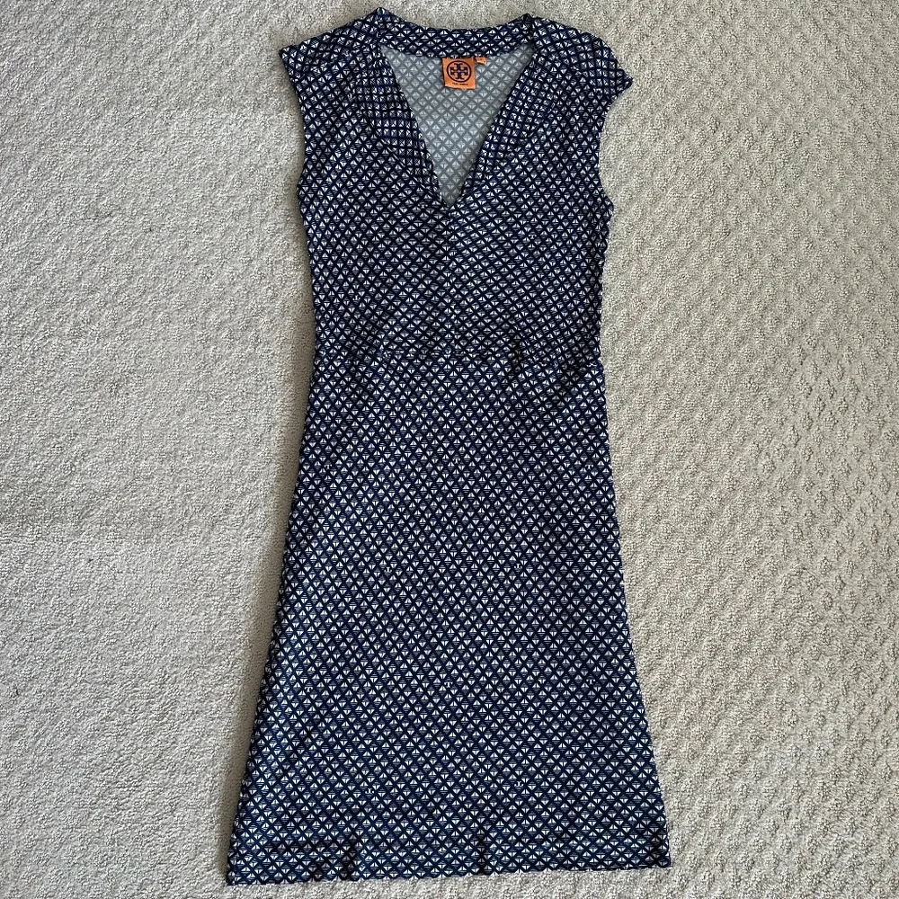 Tory Burch Geometric Print Cap Sleeve Midi Dress Navy/White S Designer Office